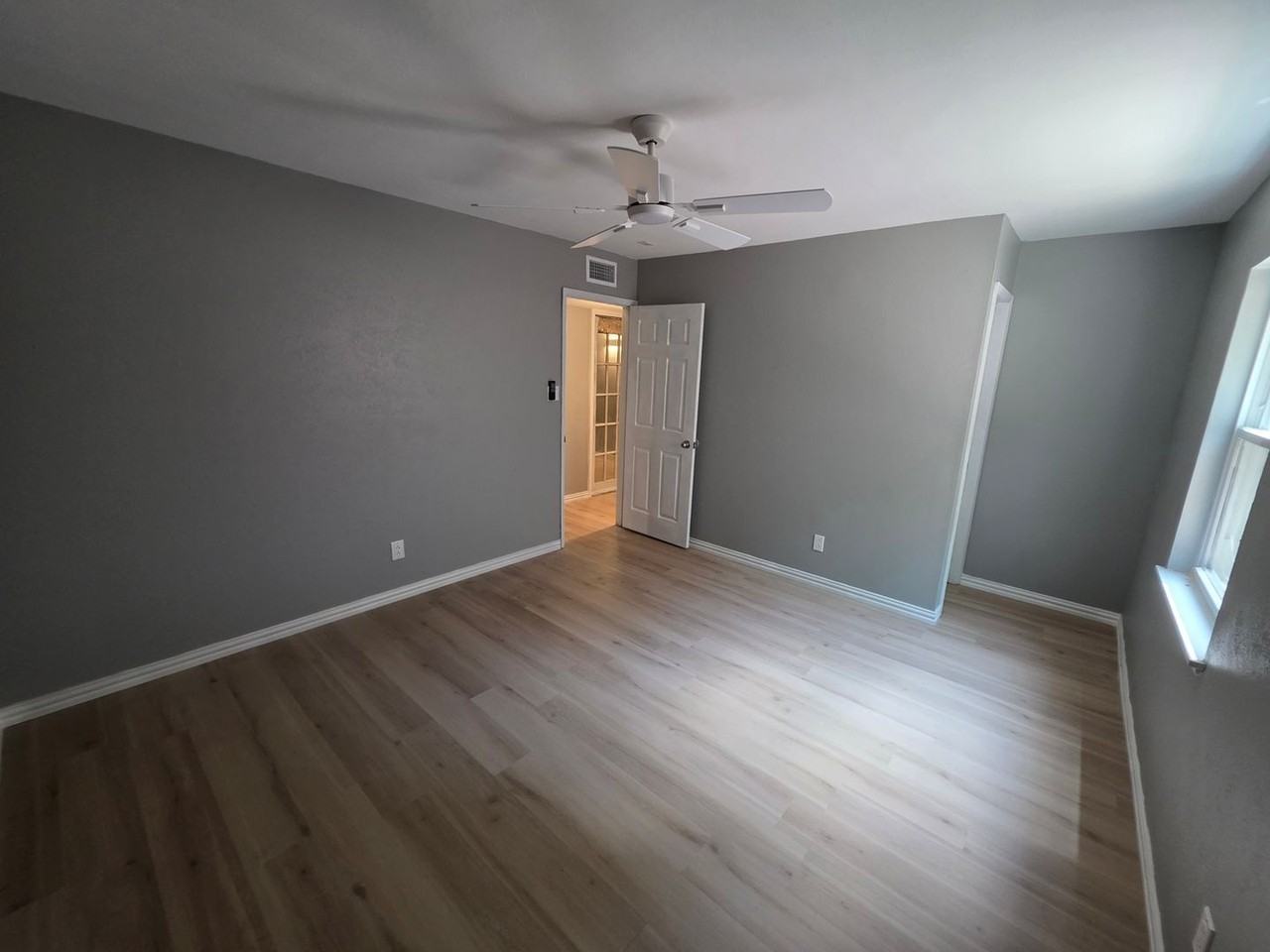 2419 E Timberview Ln - Photo 7 of 23