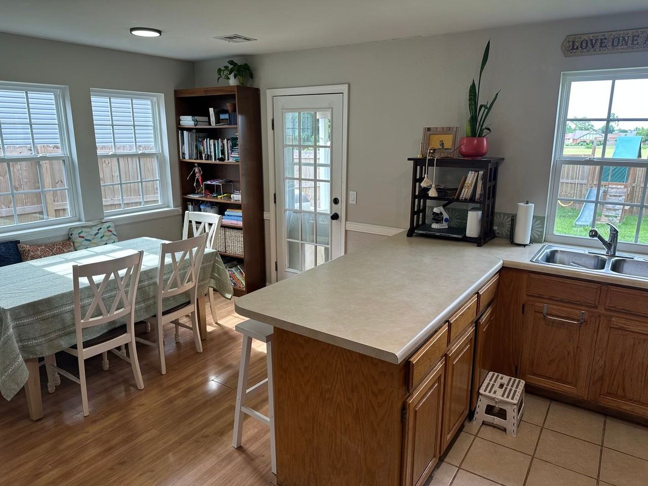 2403 W Mulberry St - Photo 6 of 19