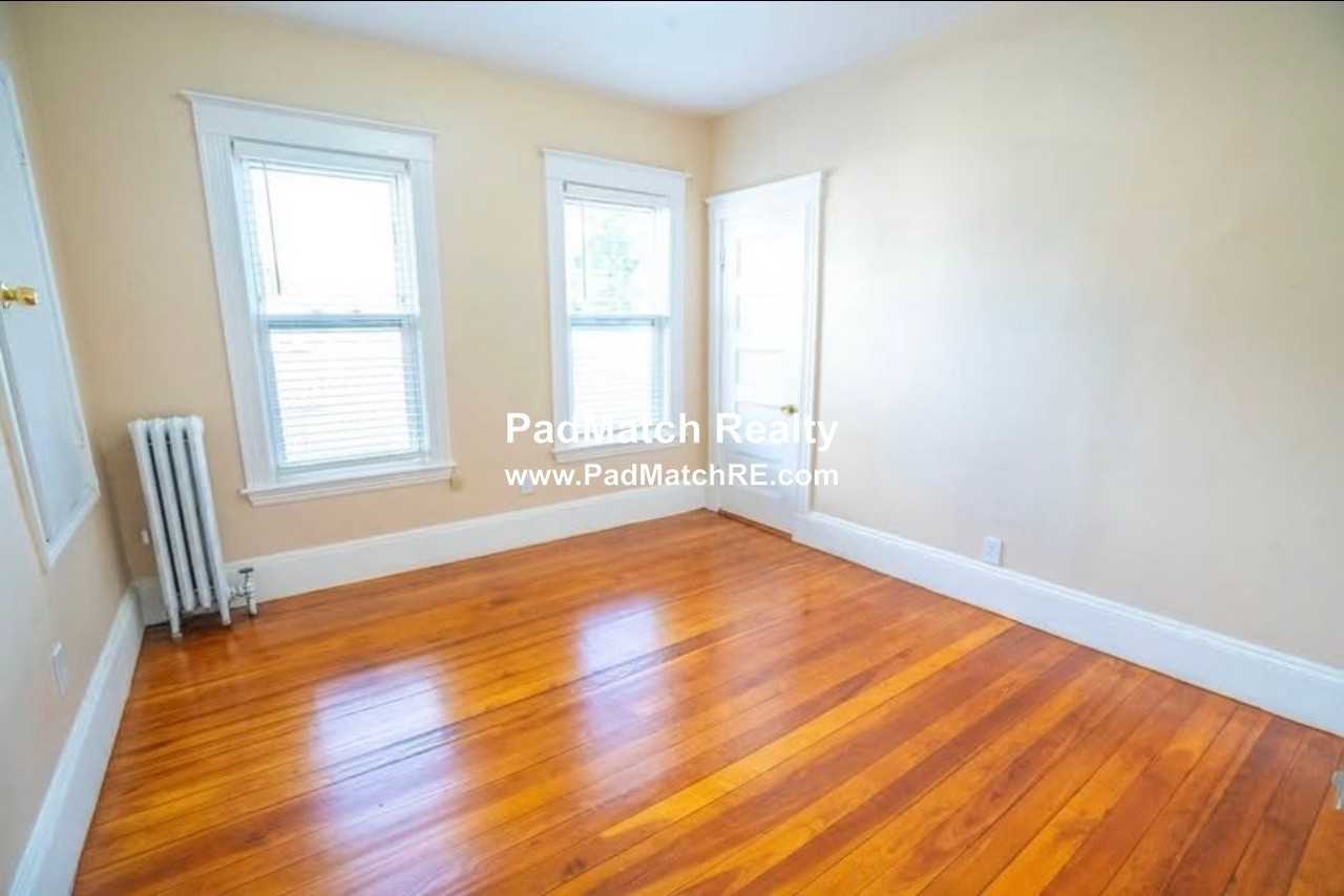 104 Wayland St #2 - Photo 4 of 8