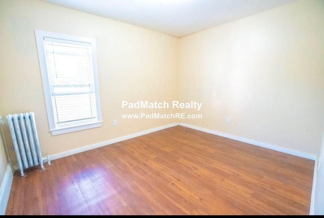 104 Wayland St #2 - Photo 7 of 8