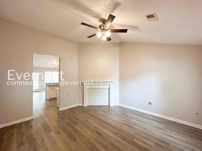 10721 Ridgefield Dr - Photo 2 of 27