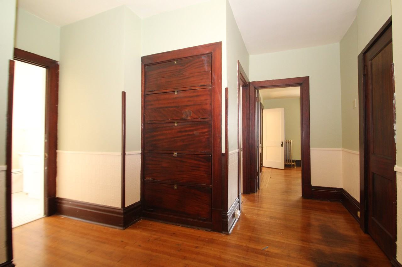 314 Lincoln Ave #2 - Photo 2 of 16