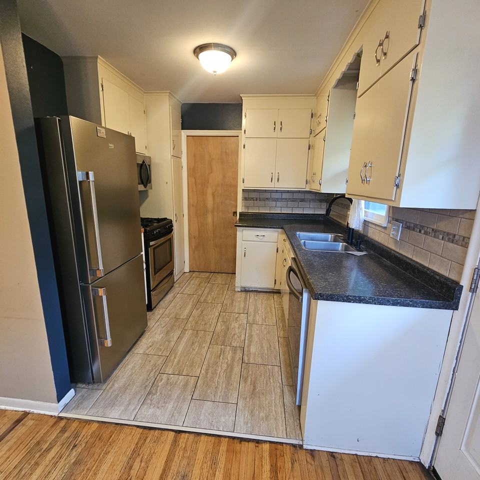 2525 Xylon Ave S #NA - Photo 7 of 14