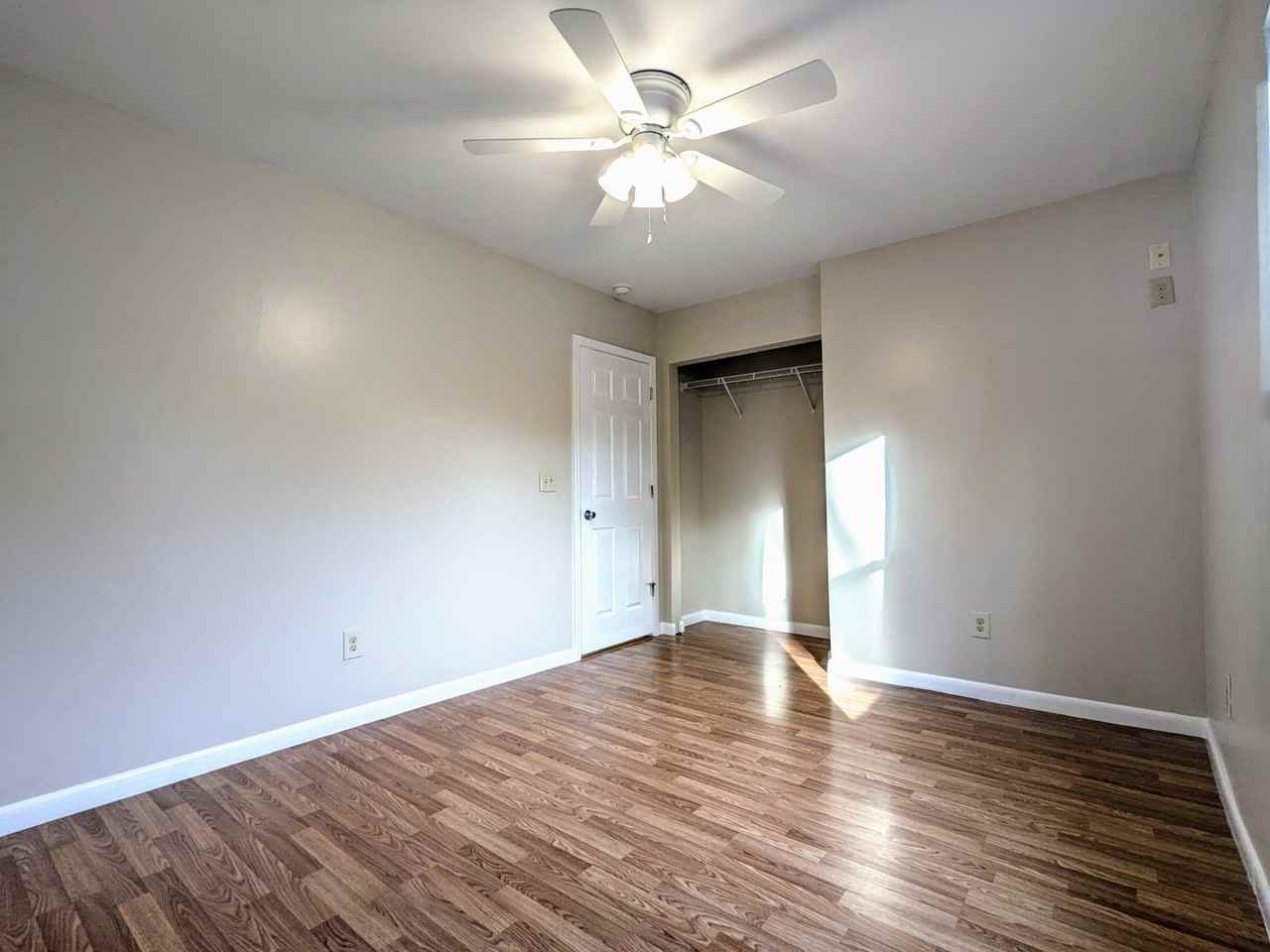512 32nd Ave N #B - Photo 2 of 14