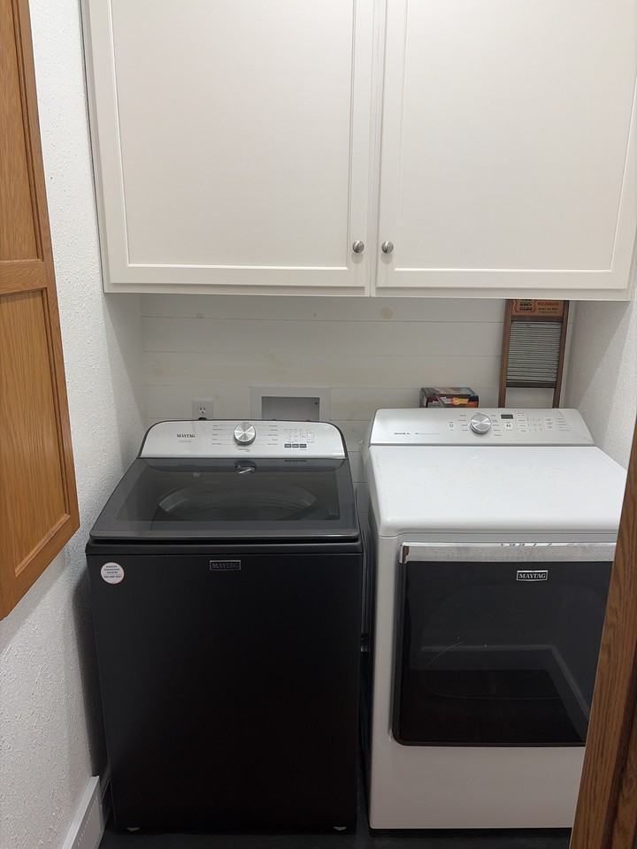 1708 Hawthorne Ave #NA - Photo 3 of 19