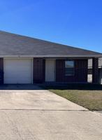 featured image of 2704 Lucille Dr #B