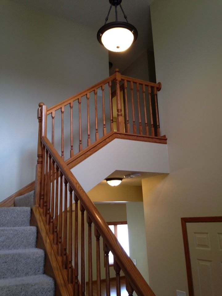 2103 Linden Trl #NONE - Photo 3 of 18