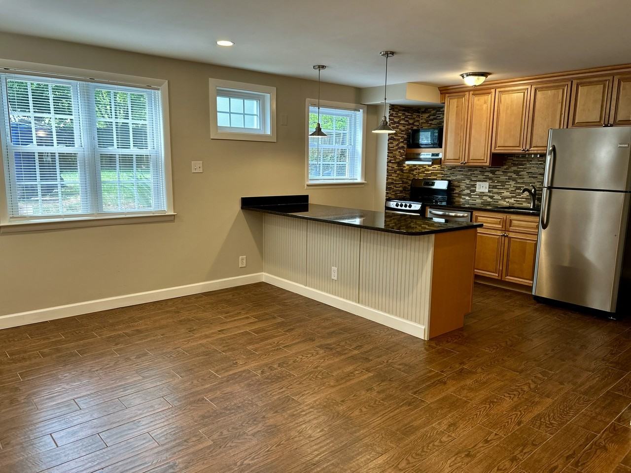 826 20th St S #3 - Photo 5 of 11