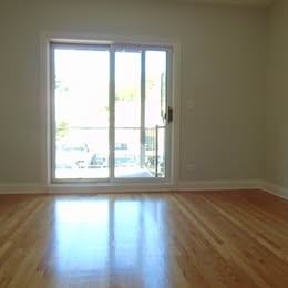 4222 South Indiana Avenue - Photo 7 of 13
