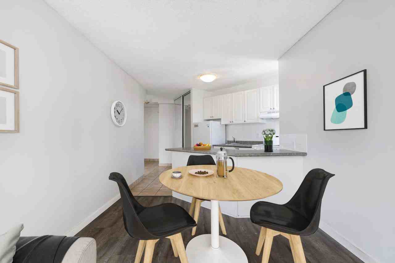 Nicola Place - Photo 3 of 9