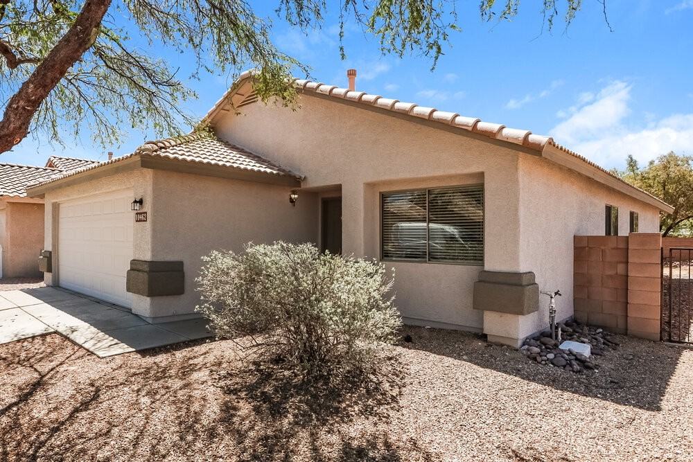 10462 E Dusky Willow Dr - Photo 3 of 16