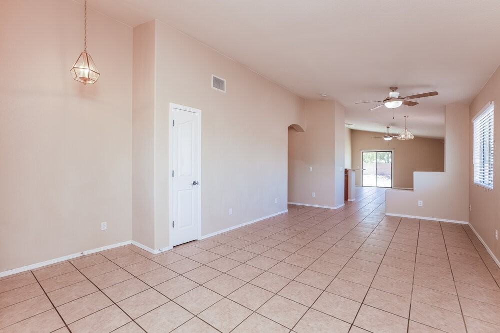 10462 E Dusky Willow Dr - Photo 4 of 16