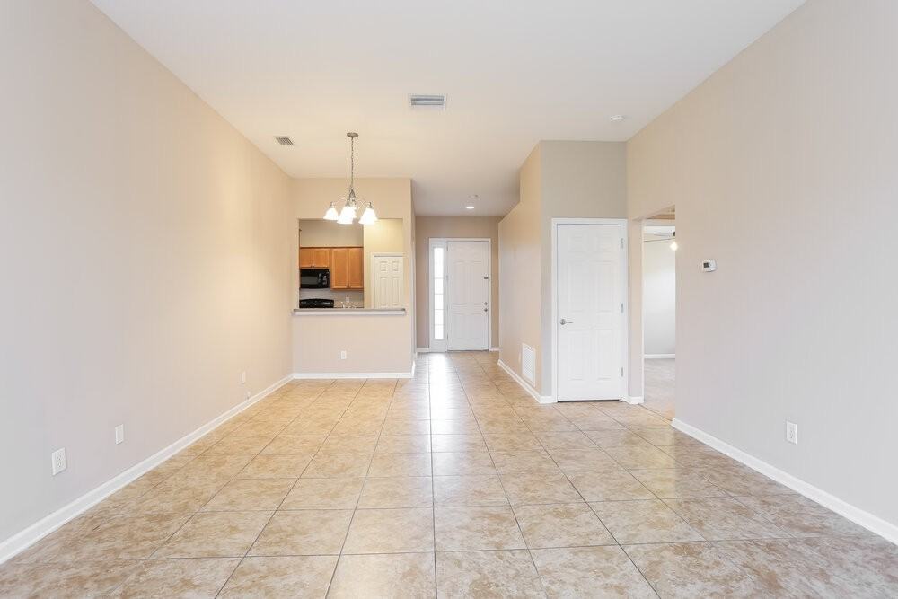 9865 50th Street Cir E - Photo 3 of 16