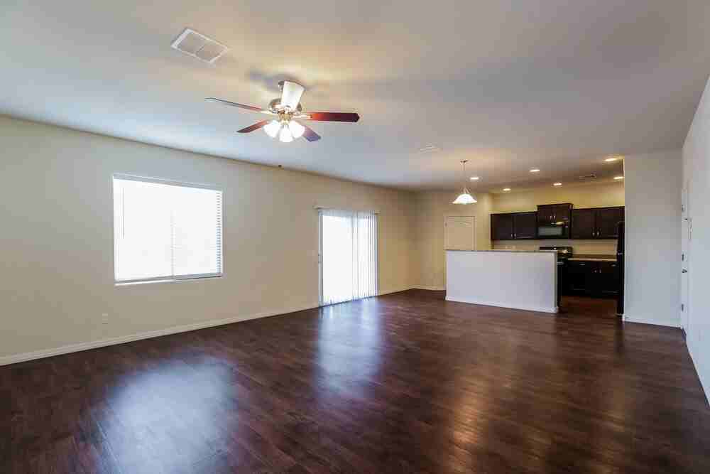 8207 W Pueblo Ave - Photo 6 of 17