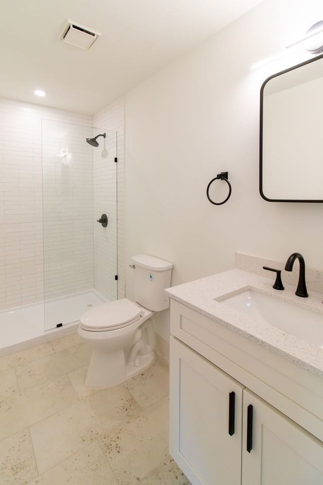 Huntington Apartments - Photo 6 of 50