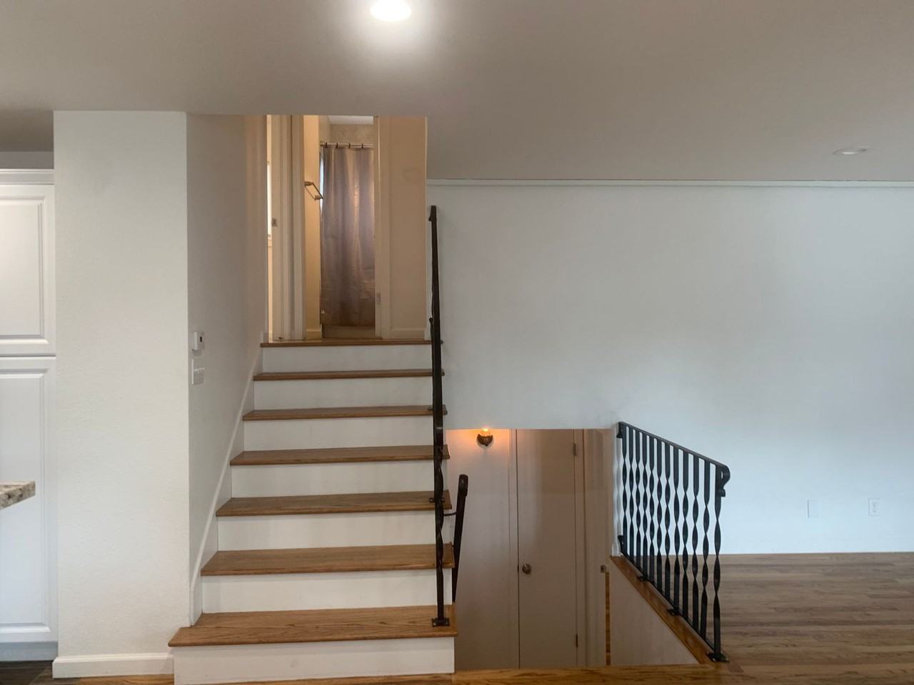 902 Munley Dr - Photo 5 of 18