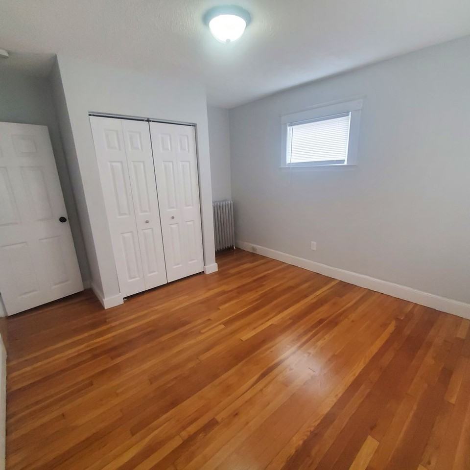 43 Osceola St - Photo 2 of 8