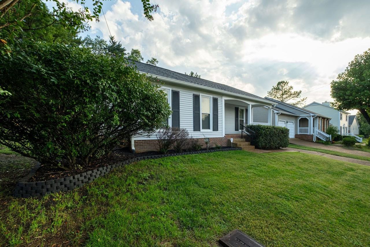 5148 Village Trce - Photo 2 of 25