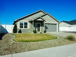 featured image of 2395 Chelan St