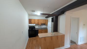 featured image of 110 Mill St #6