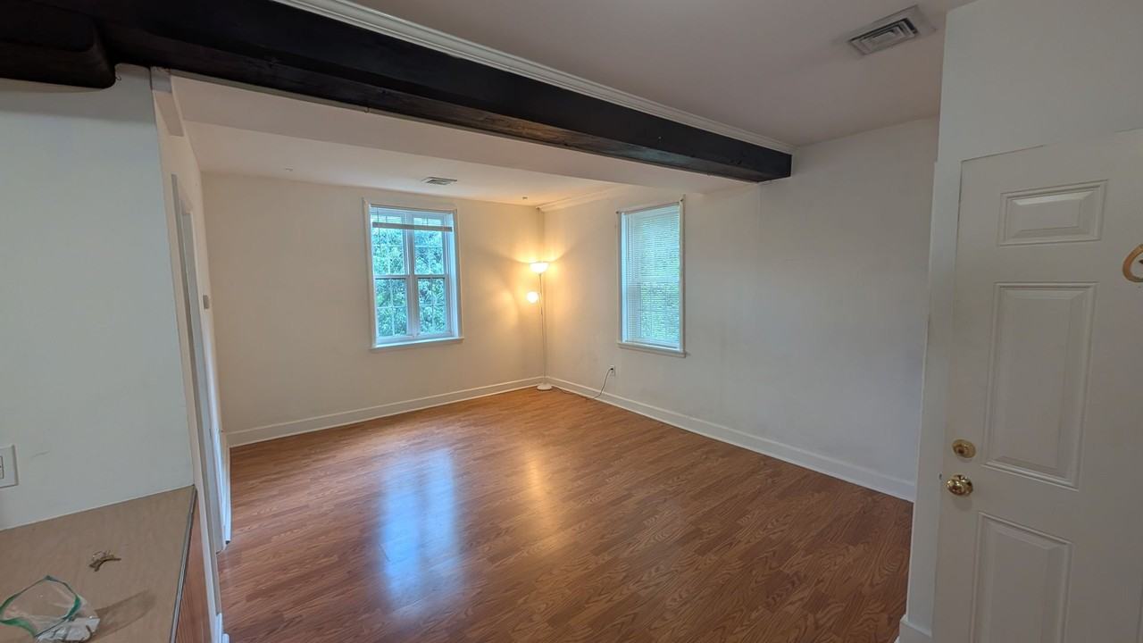 110 Mill St #6 - Photo 4 of 13