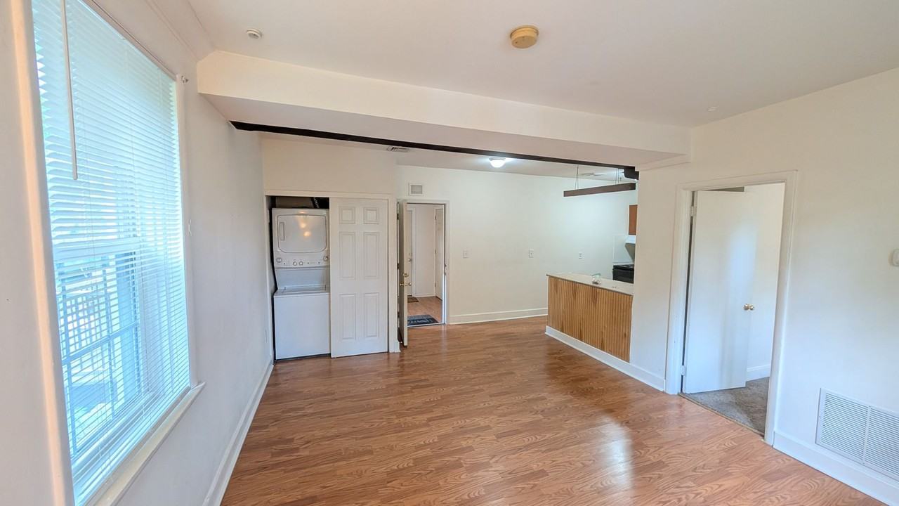 110 Mill St #6 - Photo 5 of 13
