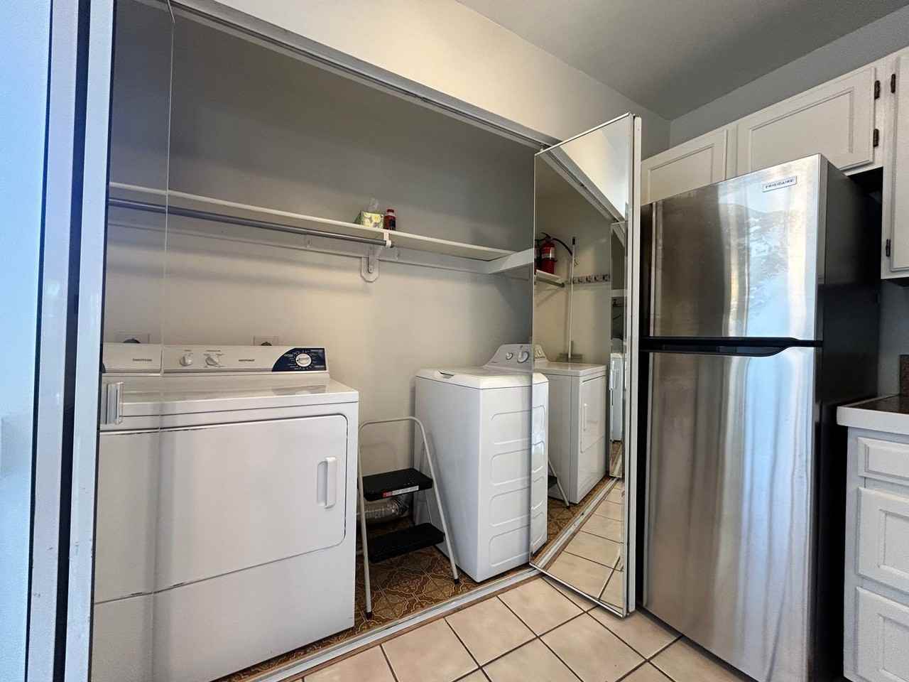 1031 Portland Pl - Photo 7 of 29