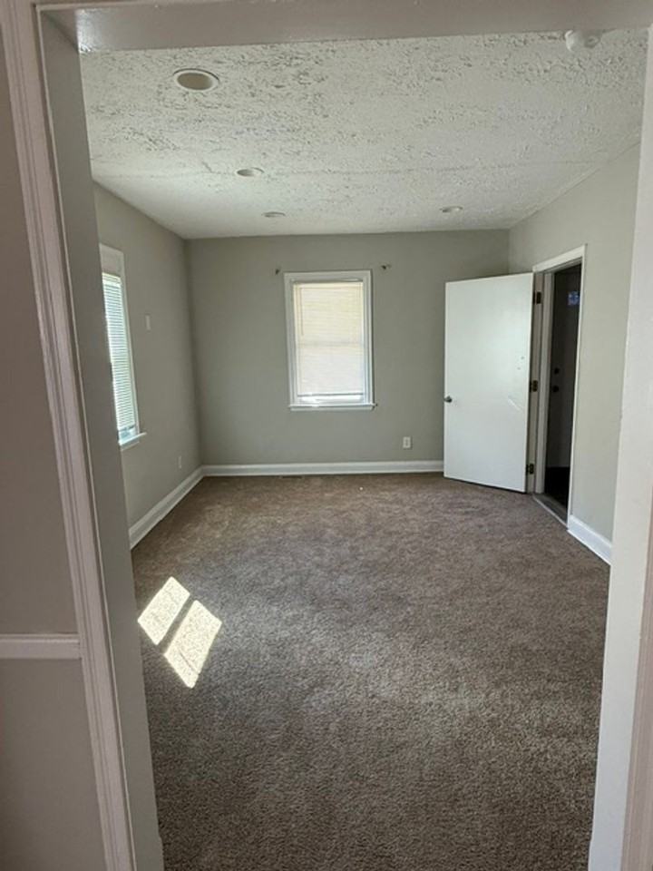 5510 Lothian Rd - Photo 2 of 10