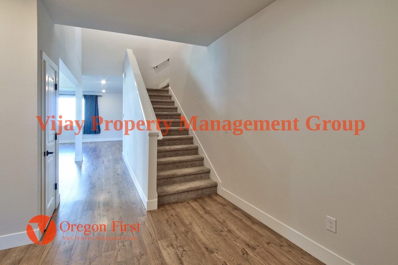 6810 Ne 16th Ave #1 - Photo 3 of 44