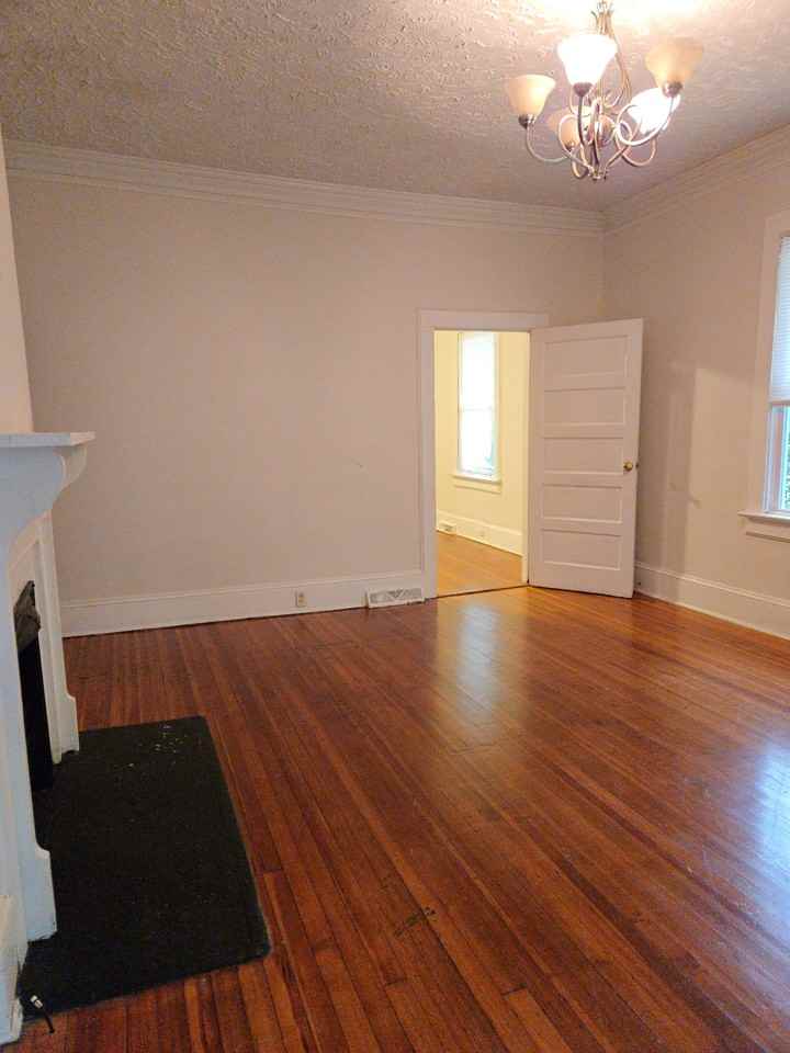 700 Summit Ave #1 - Photo 7 of 15