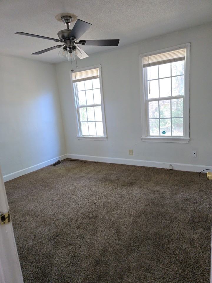 5867 Ames Rd #1 - Photo 3 of 8
