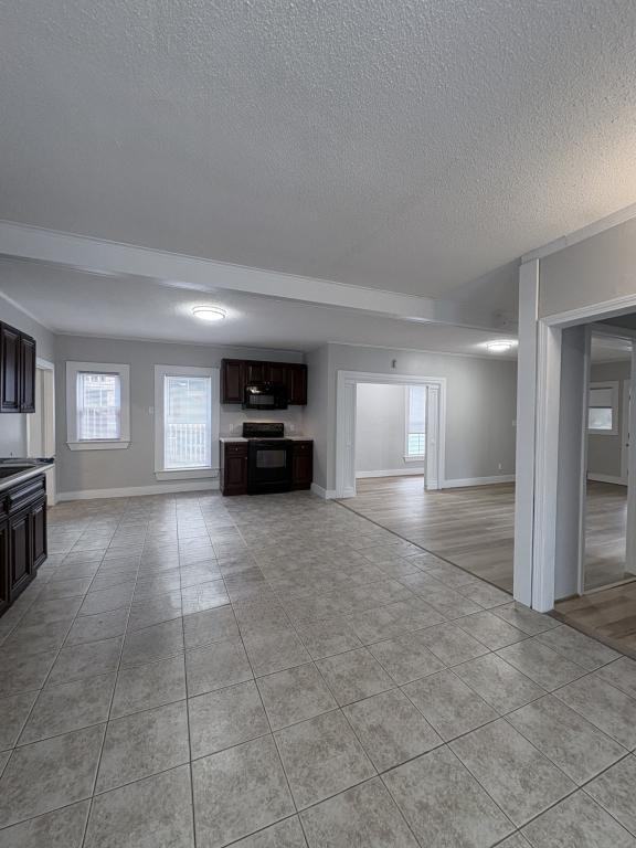 27 Spring St Apt 2 - Photo 2 of 12