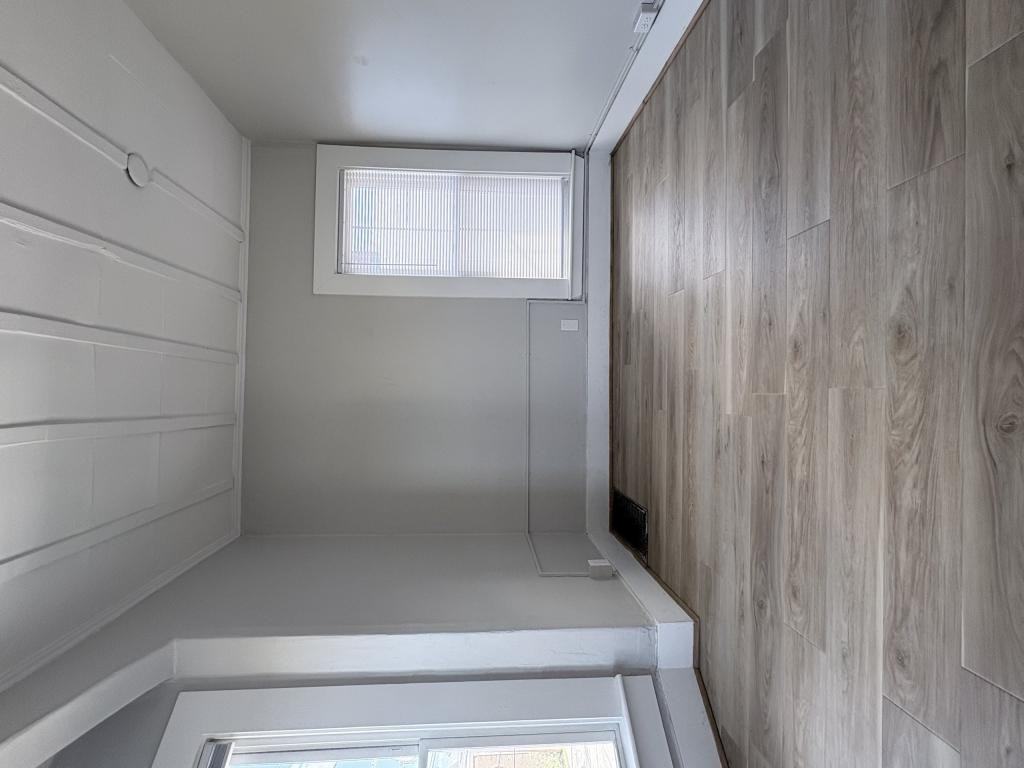 27 Spring St Apt 2 - Photo 6 of 12