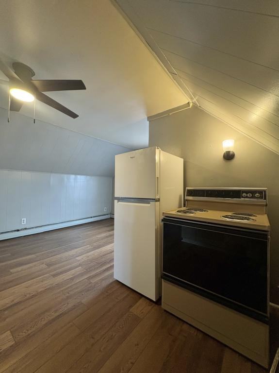 153 Pine St Apt 3 - Photo 5 of 8