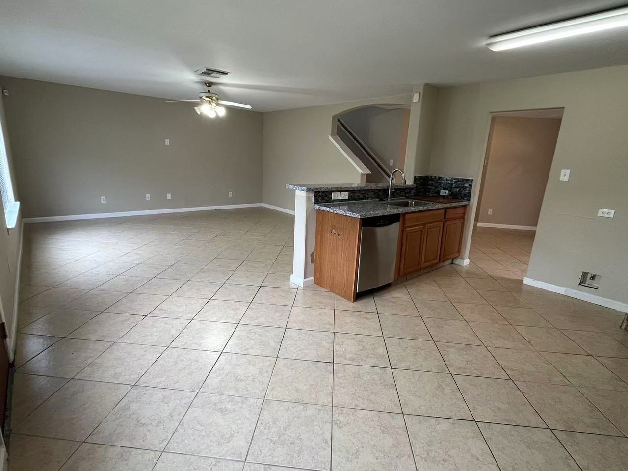 10814 Barker Cypress Rd - Photo 3 of 17