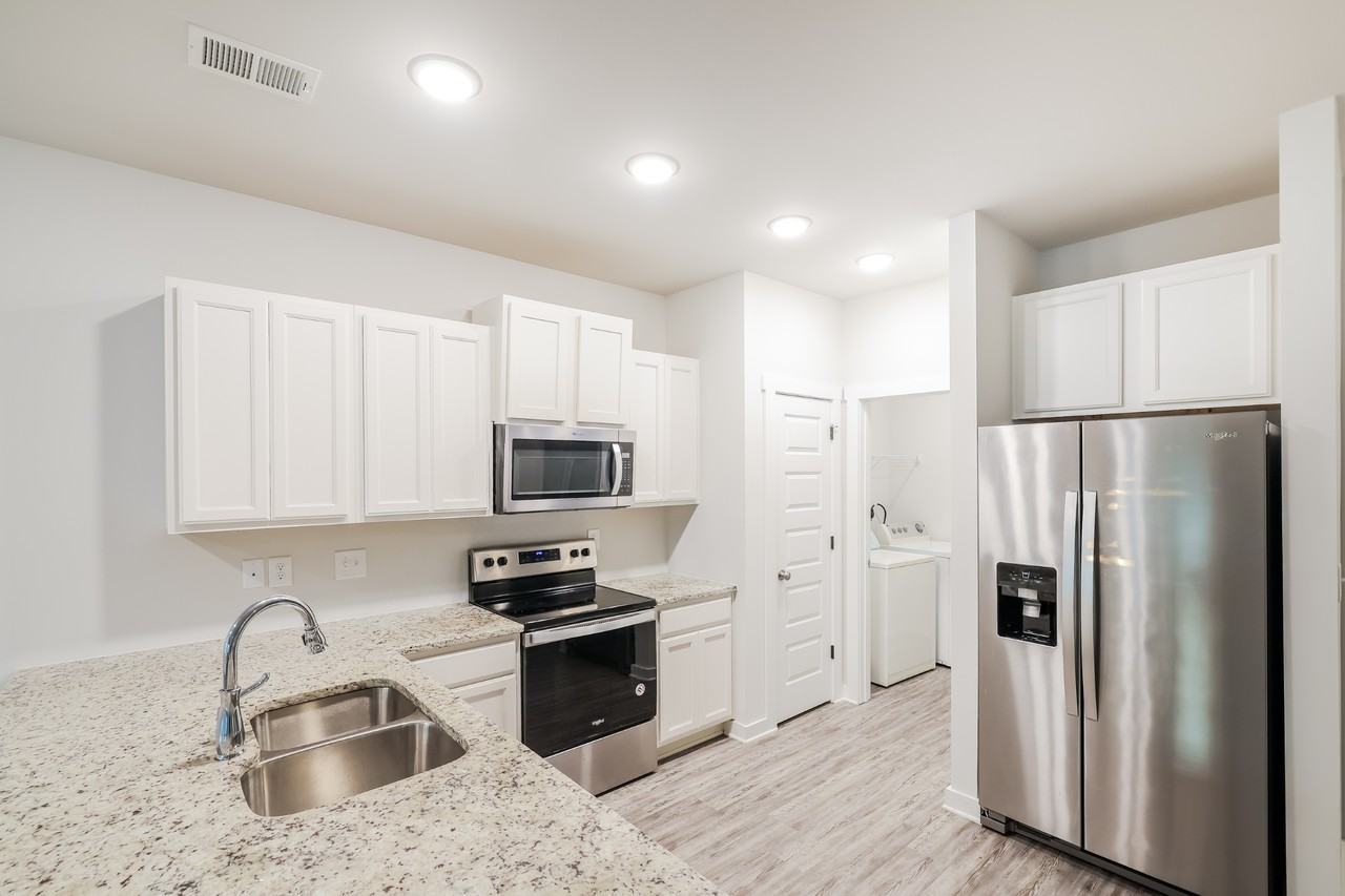5529 Cathwick Trce - Photo 7 of 16