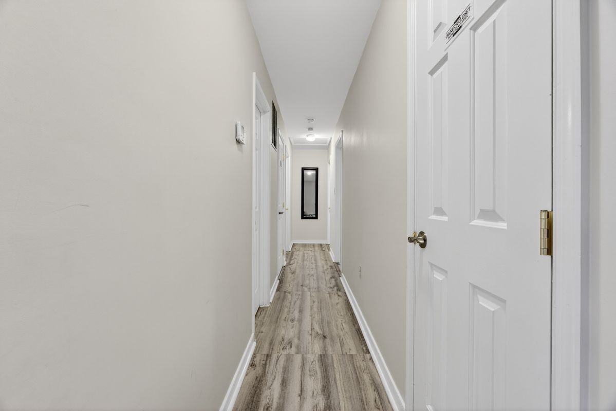 136 Stevens Dr - Photo 2 of 41
