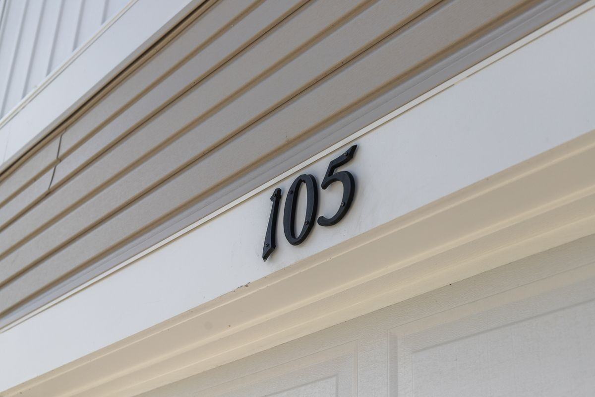 105 Milburn Dr - Photo 3 of 36