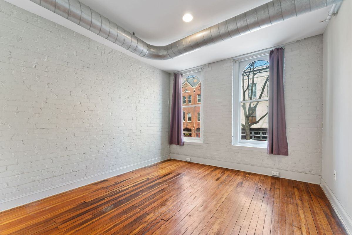 28 E Patrick St - Photo 6 of 12