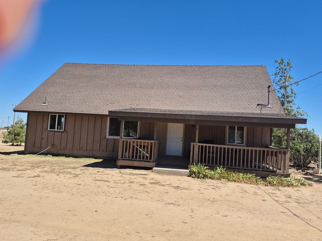 6906 Phelan Rd - Photo 2 of 3