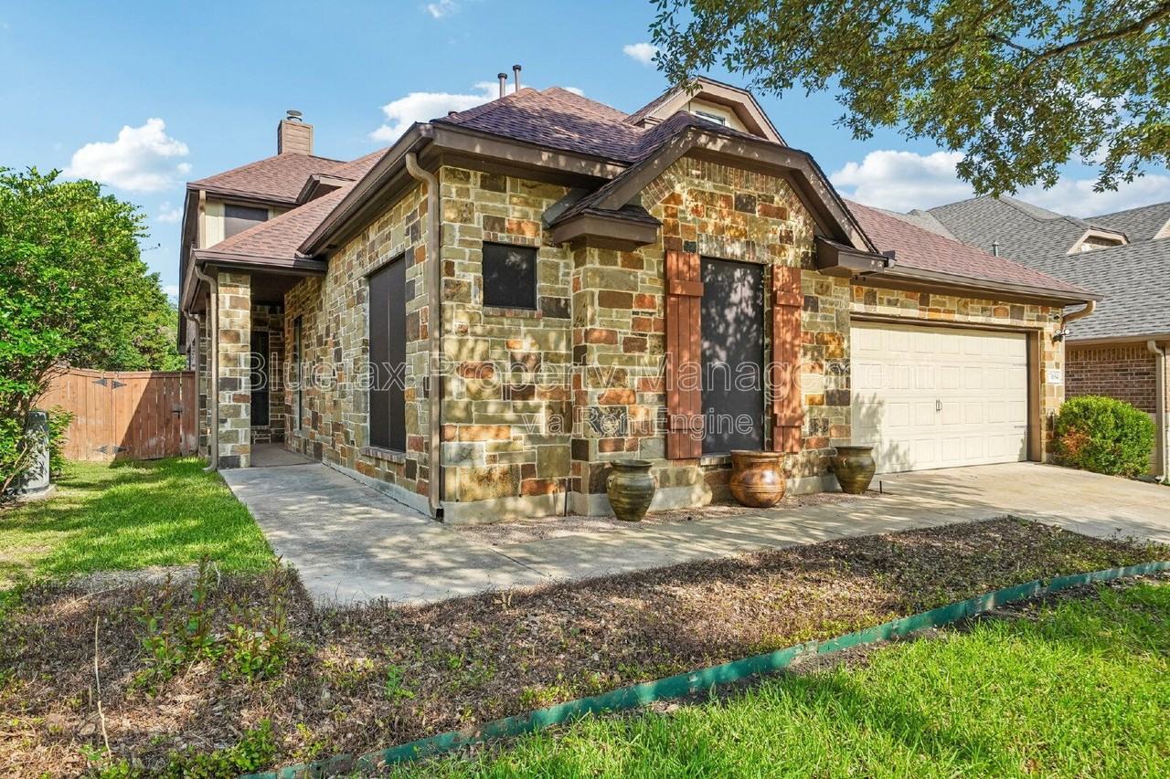 7654 Culebra Vly - Photo 2 of 31