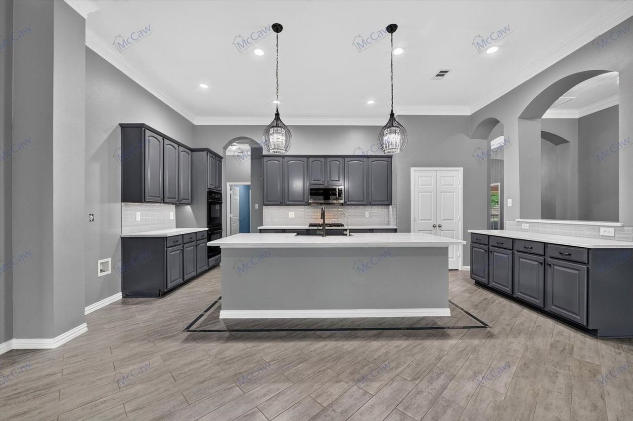 608 Walnut Hollow Dr - Photo 6 of 21