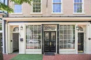 710 Caroline St #D - Photo 1 of 1