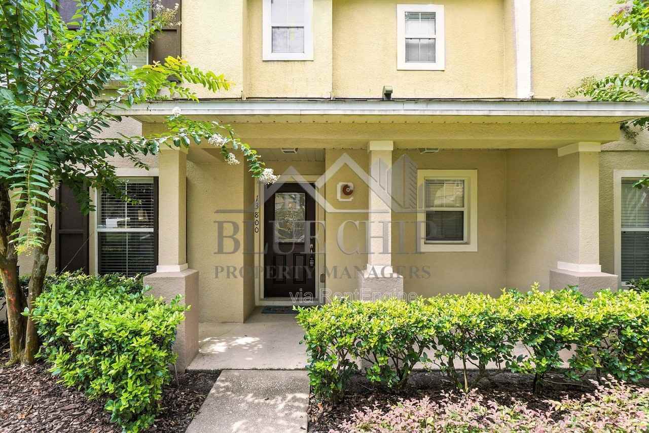 13800 Golden Russet Dr - Photo 4 of 35