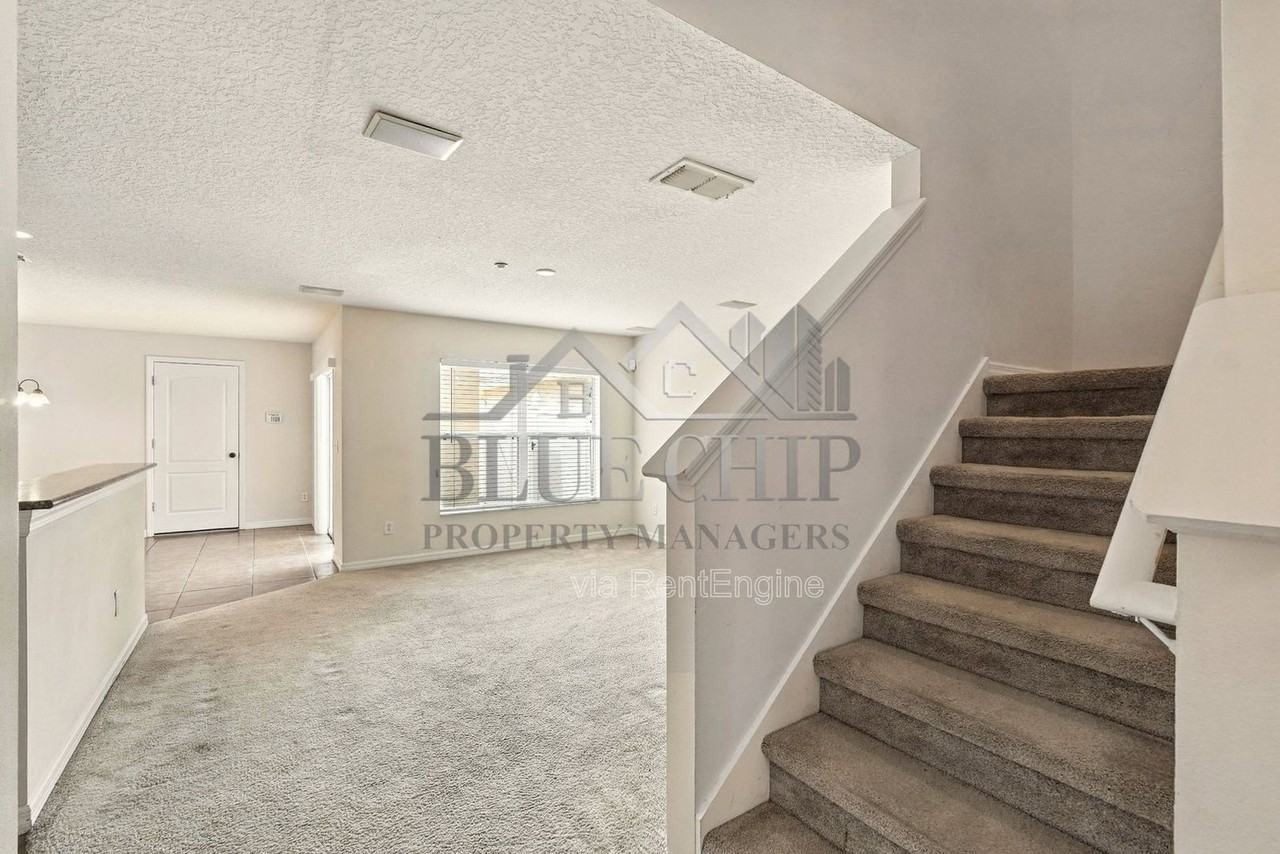 13800 Golden Russet Dr - Photo 5 of 35