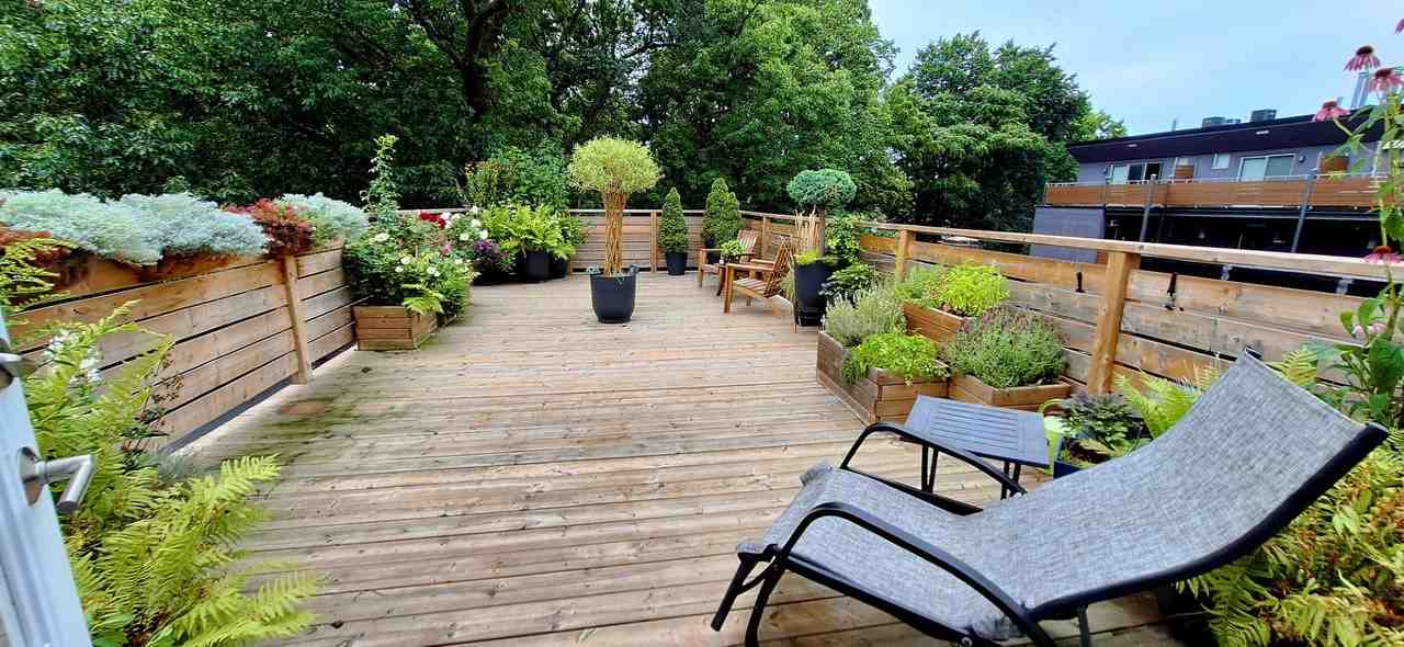 326 High Park Avenue - Photo 3