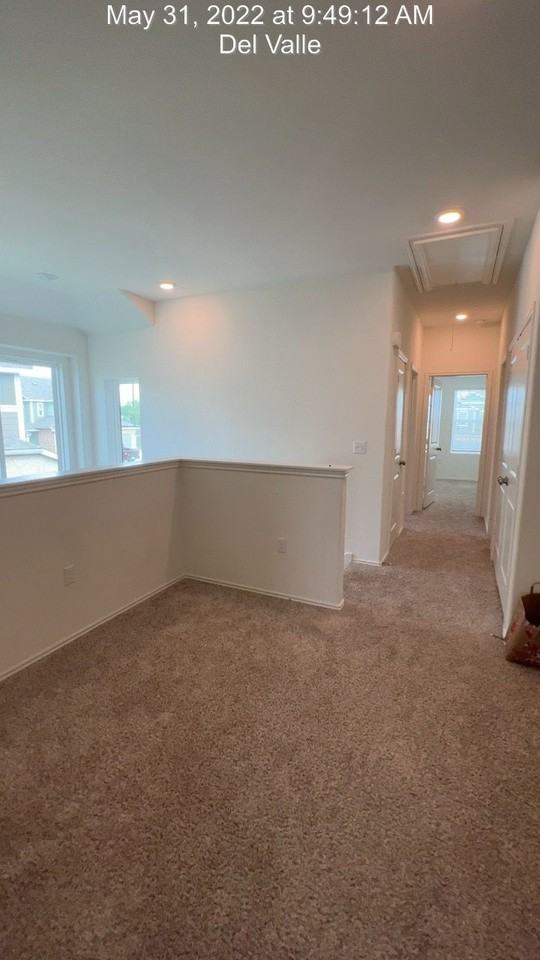 15209 Spruce Frost Cv #B - Photo 6 of 27