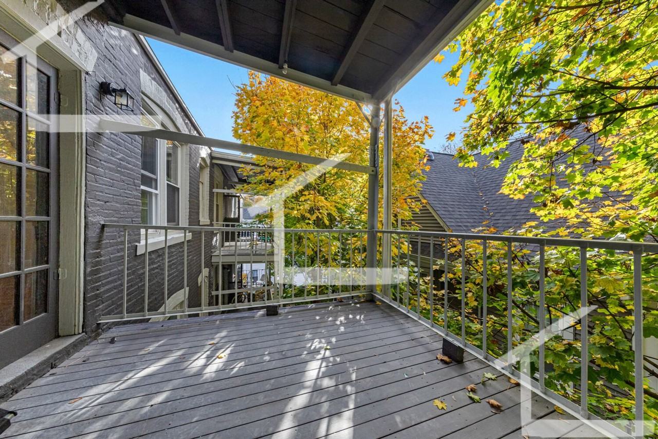 3 Brackett St - Photo 2 of 18