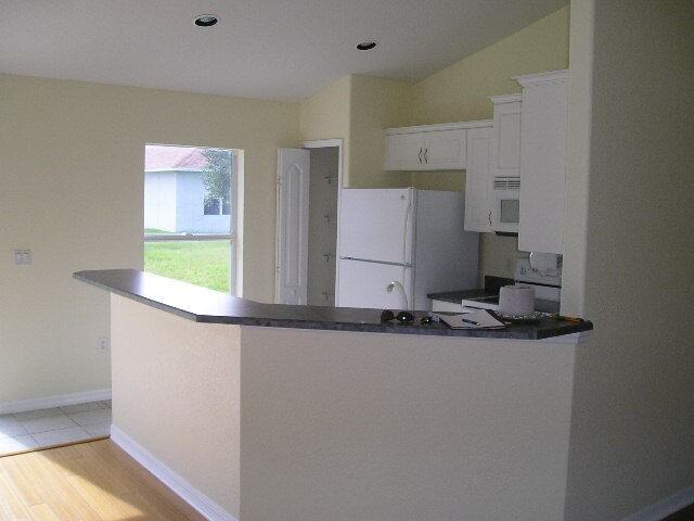 9 Lytton Ln - Photo 4 of 16