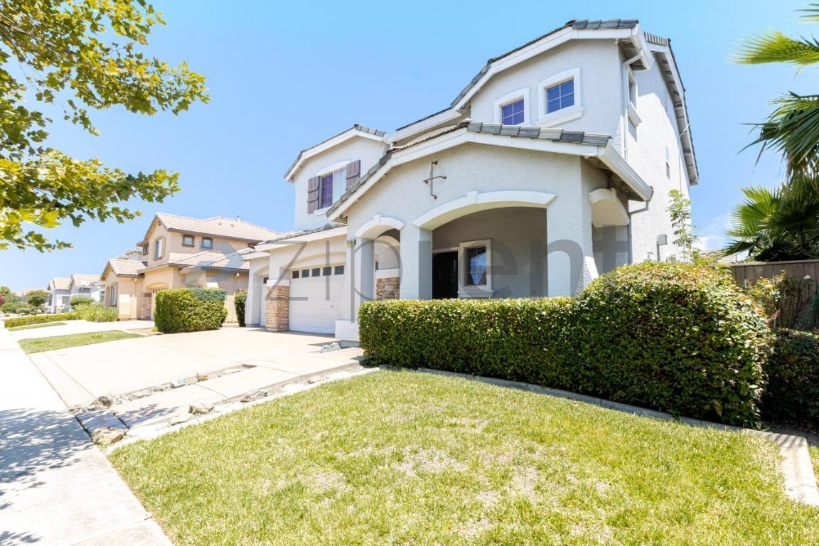5609 Freestone Dr - Photo 4 of 38